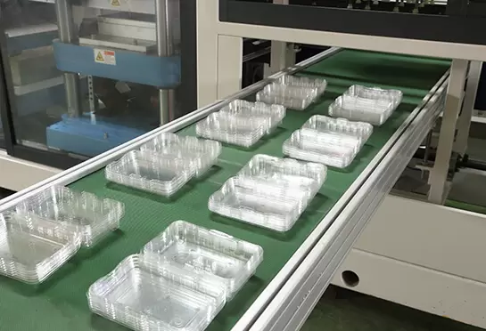 Trung tâm và chiều cao của thành phẩm thấp cũng như chạy ổn định đảm bảo vận hành dễ dàng và thân thiện với tầm nhìn.